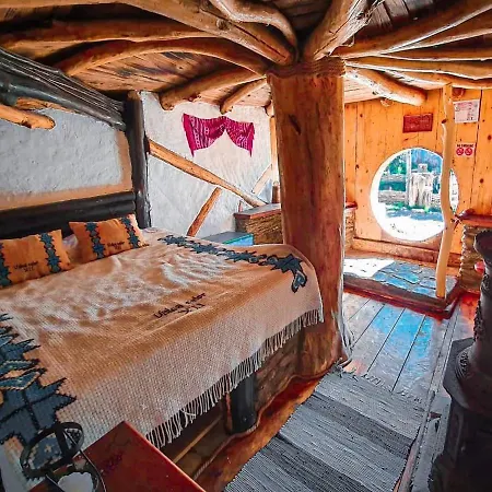 Resort Valea Celor Doisprezece Piriu Dobreni