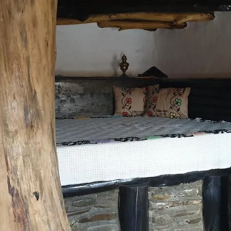 Valea Celor Doisprezece Resort Piriu Dobreni